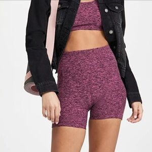 Year of Ours- SET Pink Hike Shorts and Matching Sports Bra Workout Set